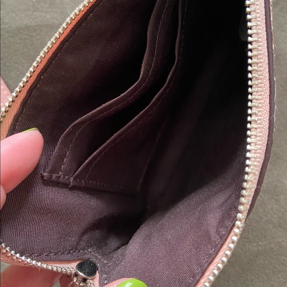Coach corner zip wristlet - Picture 4 of 6